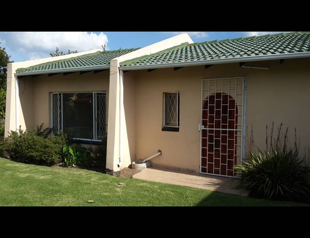 1 bed property to rent in BROMHOF